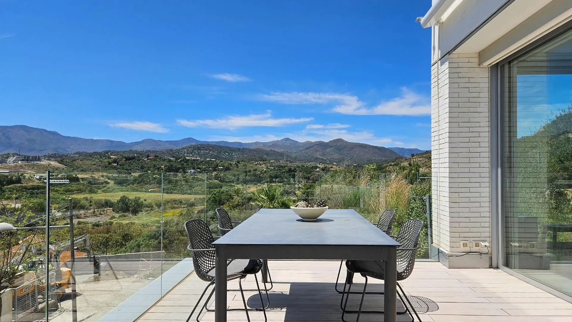 Modern Townhouse In Oceana Gardens Cancelada Estepona Holiday home