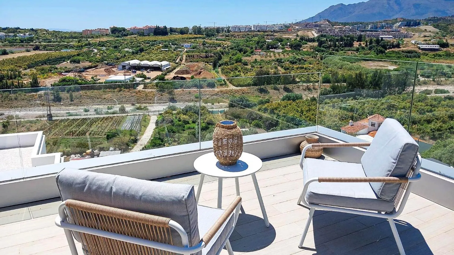 Modern Townhouse In Oceana Gardens Cancelada Estepona Spagna
